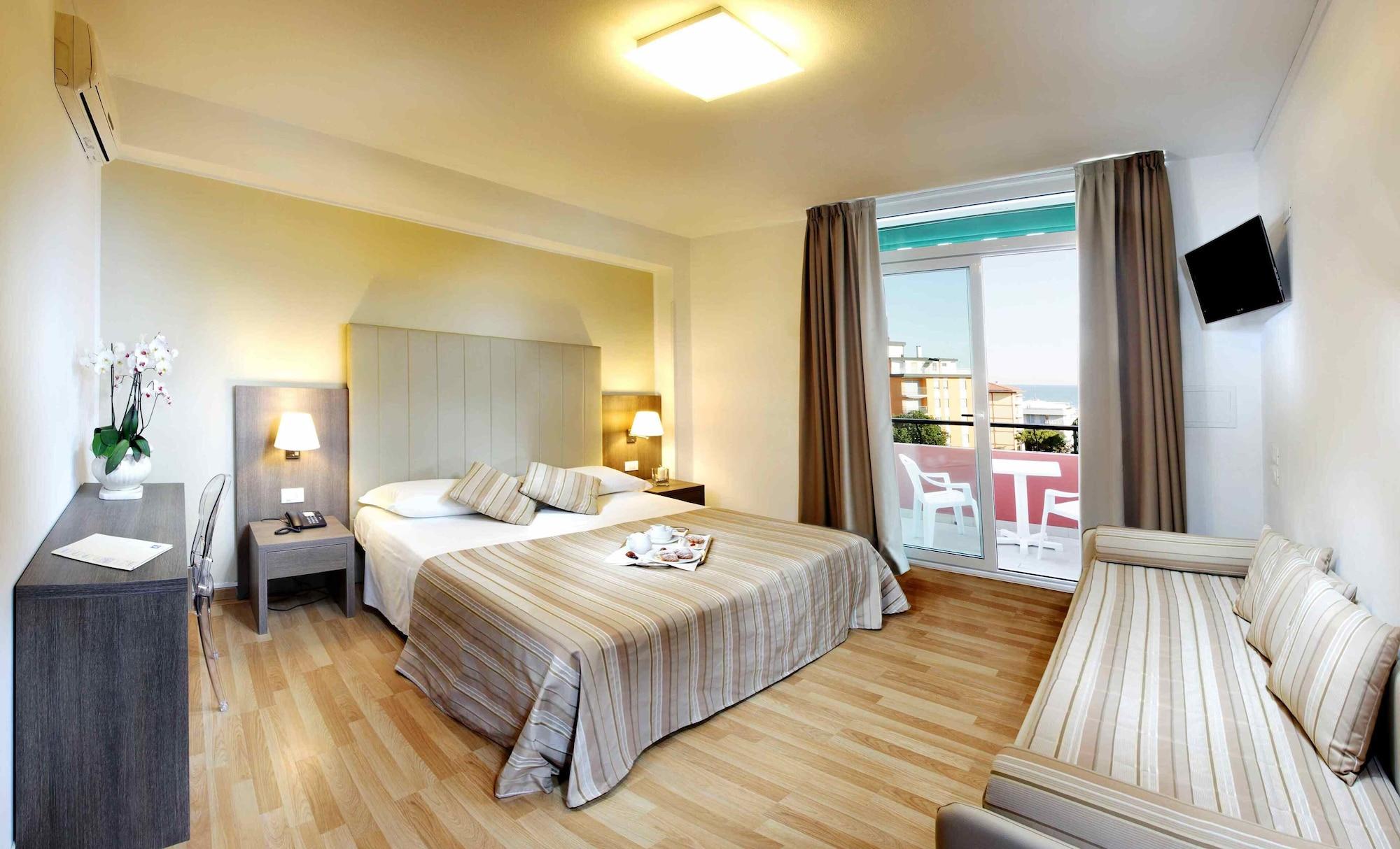 Hotel Bembo Бибионе Экстерьер фото