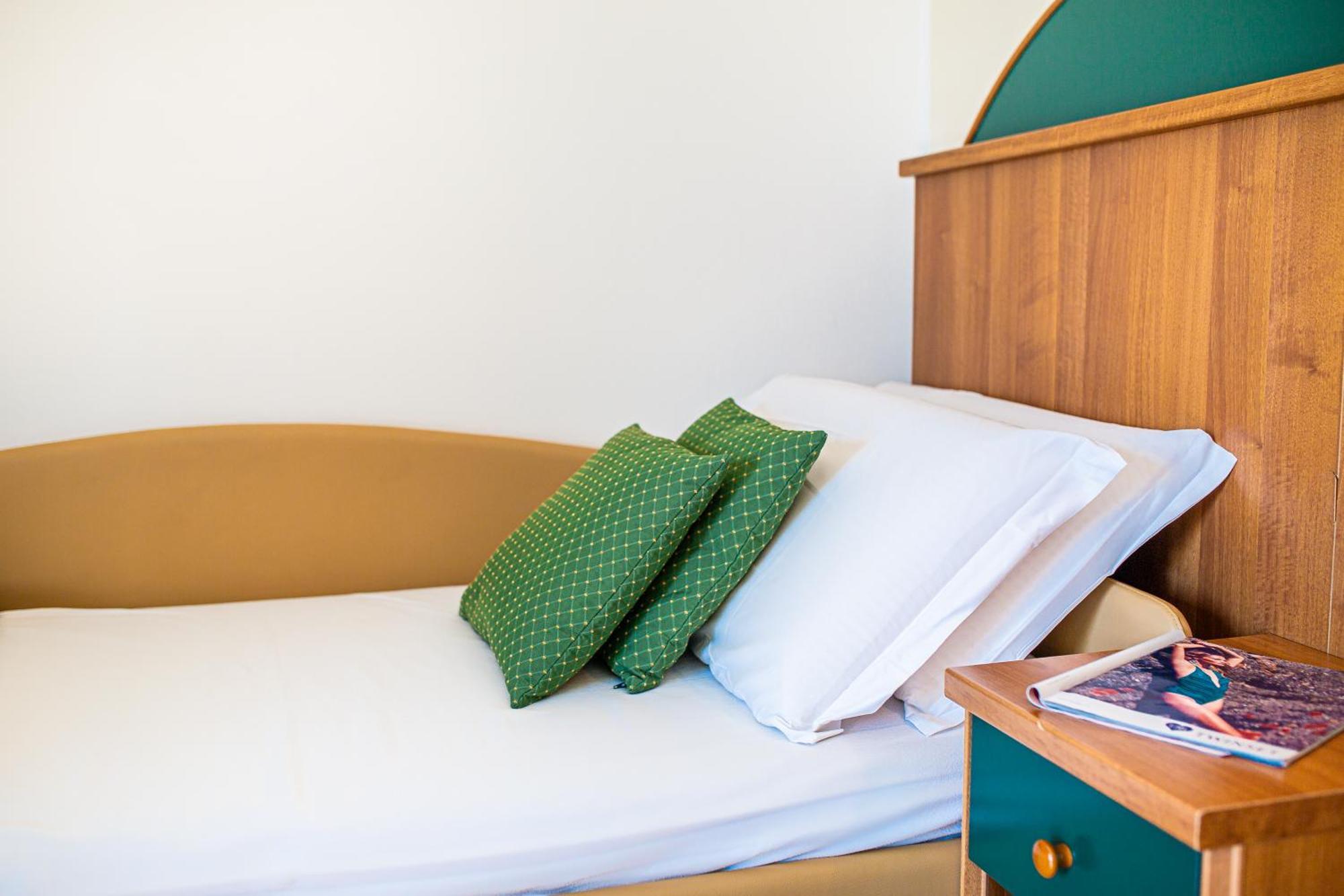 Hotel Bembo Бибионе Экстерьер фото