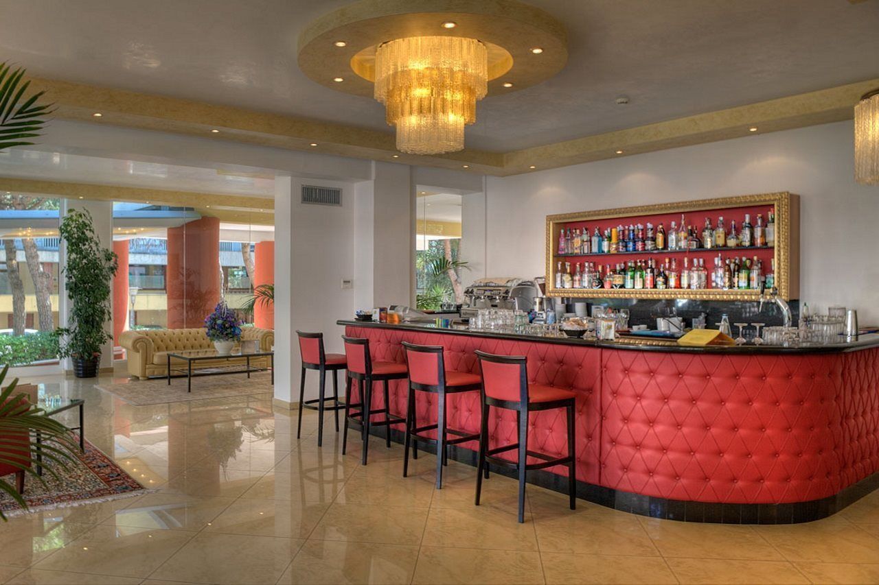 Hotel Bembo Бибионе Экстерьер фото